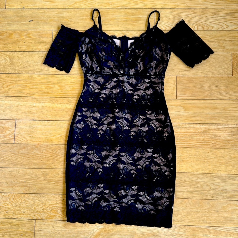Guess - spandex  Black Lace dress 👗